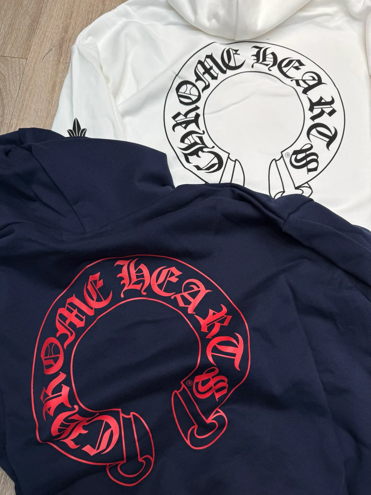 P280 Chrome Heart Chrome Heart American luxury brand high weight hooded sweatshirt in stock Focus on quality and compare at will Size: S M L Color: White Navy